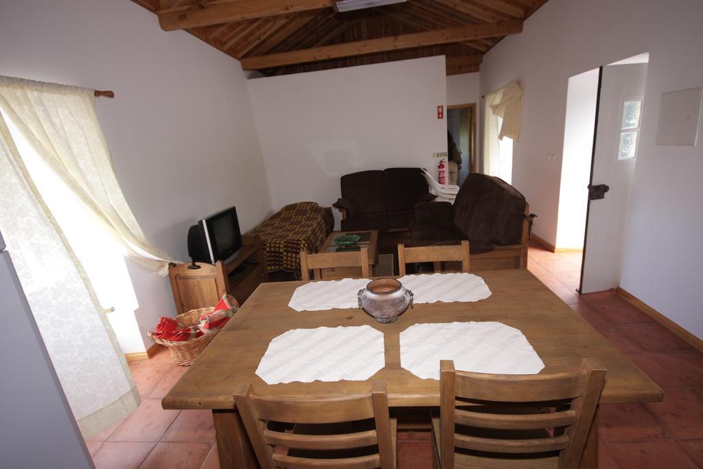 Homepico Arcos (Pico) Quarto foto